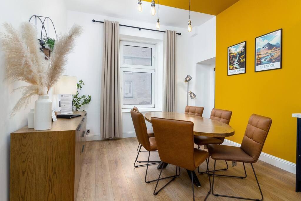 The Stylish 3-Bedroom Maisonette Retreat Stirling Esterno foto